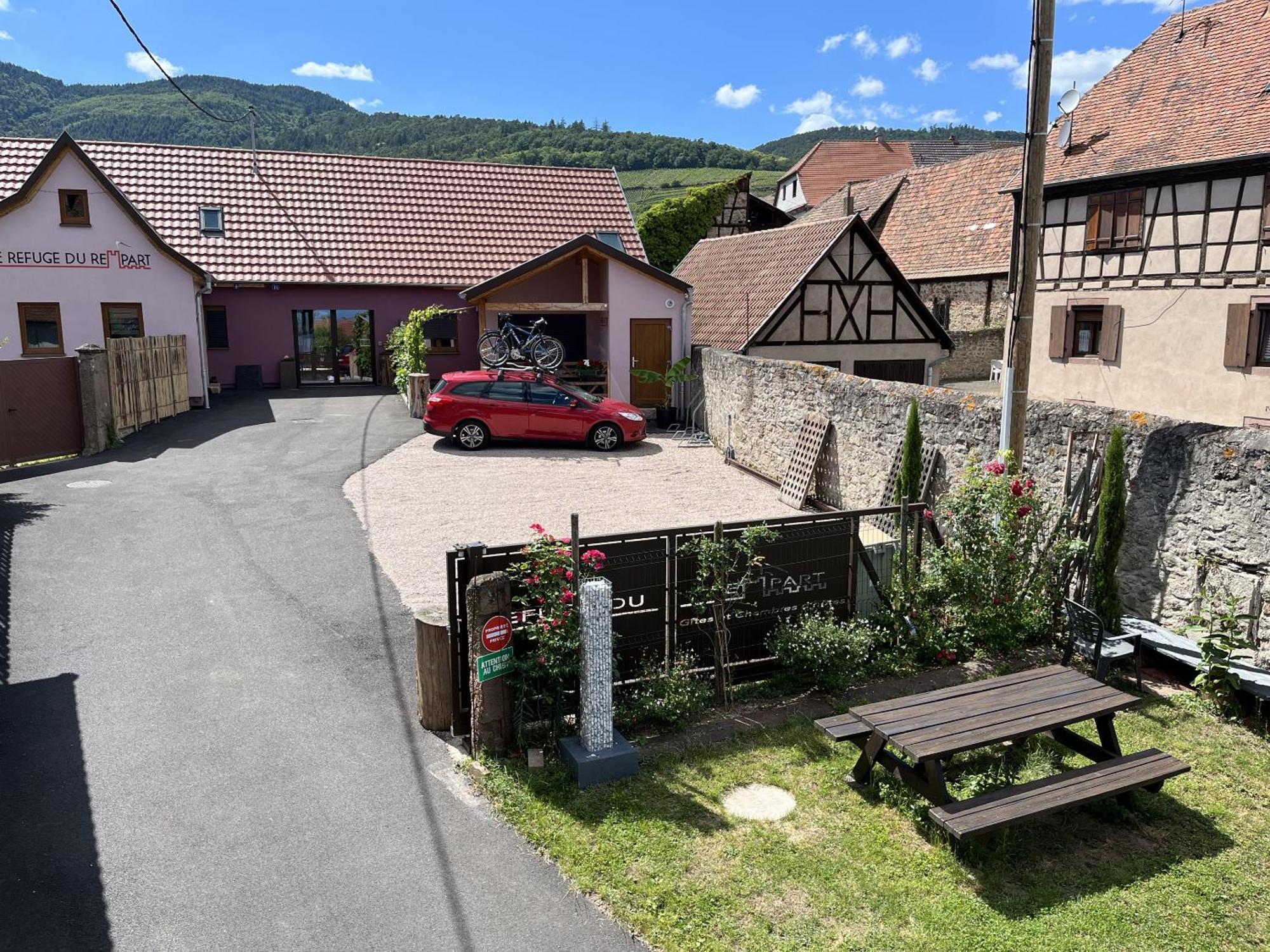 Le Refuge Du Rempart Otel Dambach Oda fotoğraf